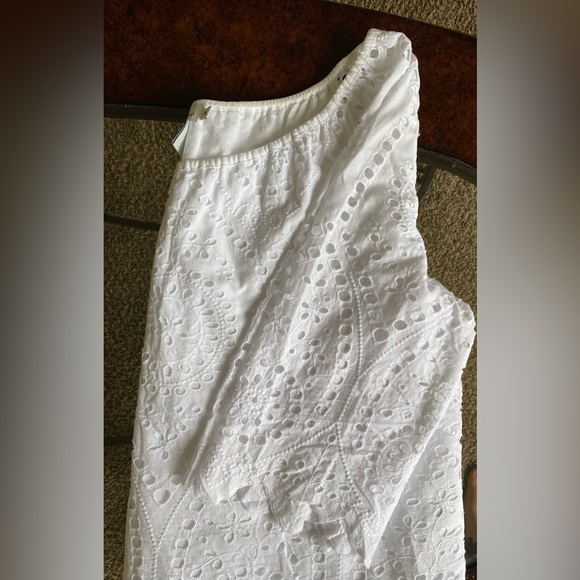 Vineyard Vines - White Lace embellished blouse - size XL - Picture 8 of 8